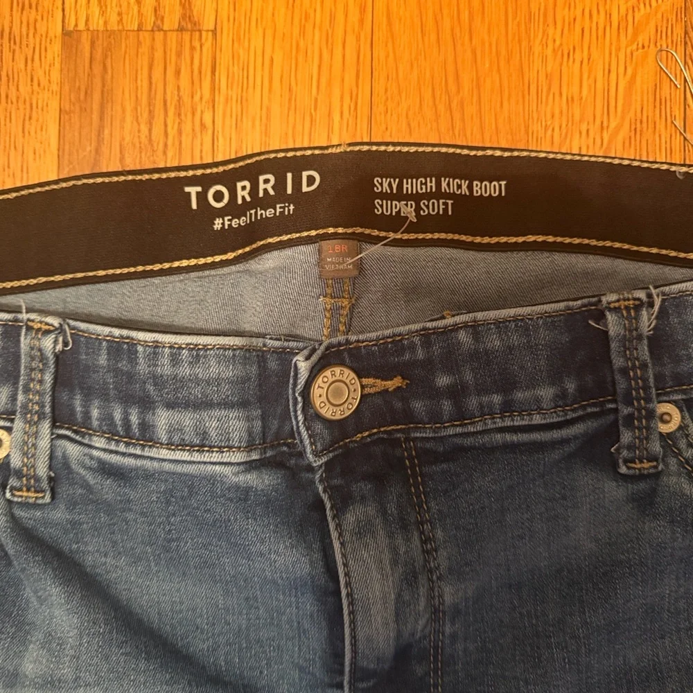Torrid Sky High Kick Boot High-Rise Jean. - Picture 6 of 7